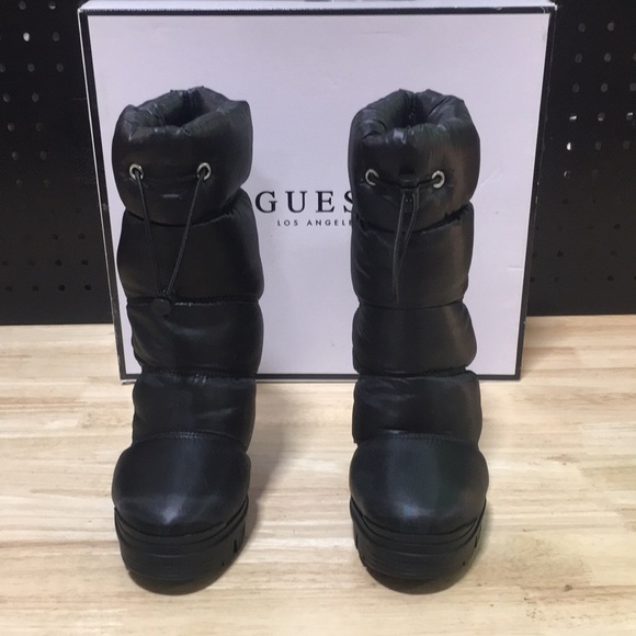 New WB Woman’s GUESS Black Women's High Heel Boots - Picture 2 of 6